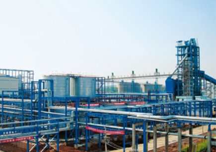 陽(yáng)煤集團(tuán)平定乙二醇項(xiàng)目施工現(xiàn)場(chǎng)